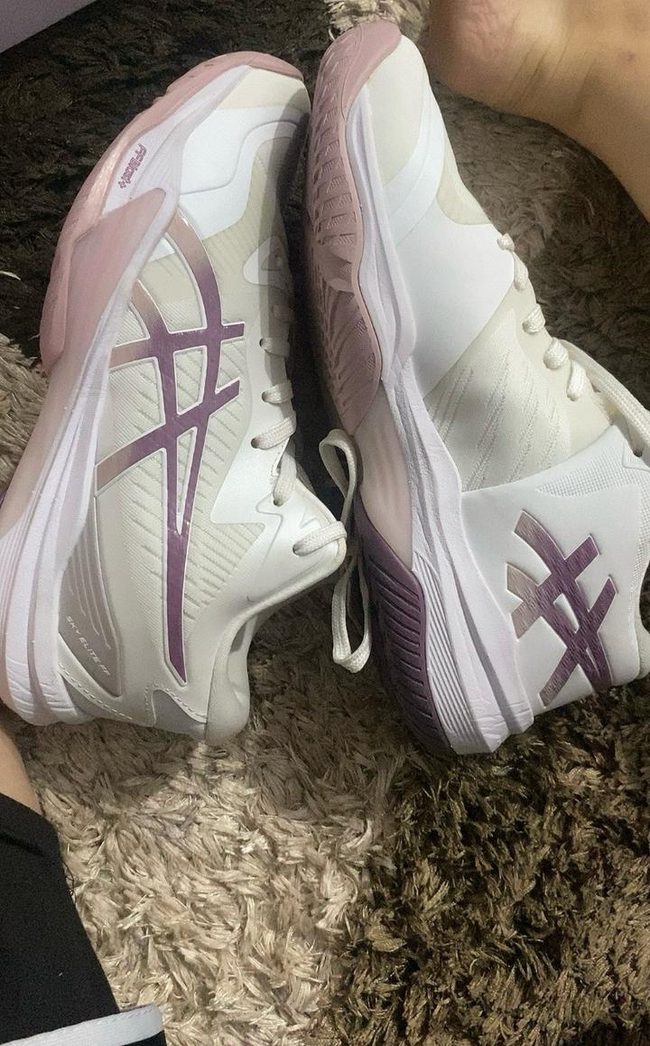 ASICS