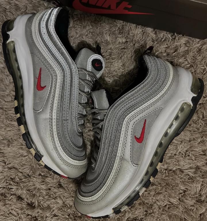 Nike