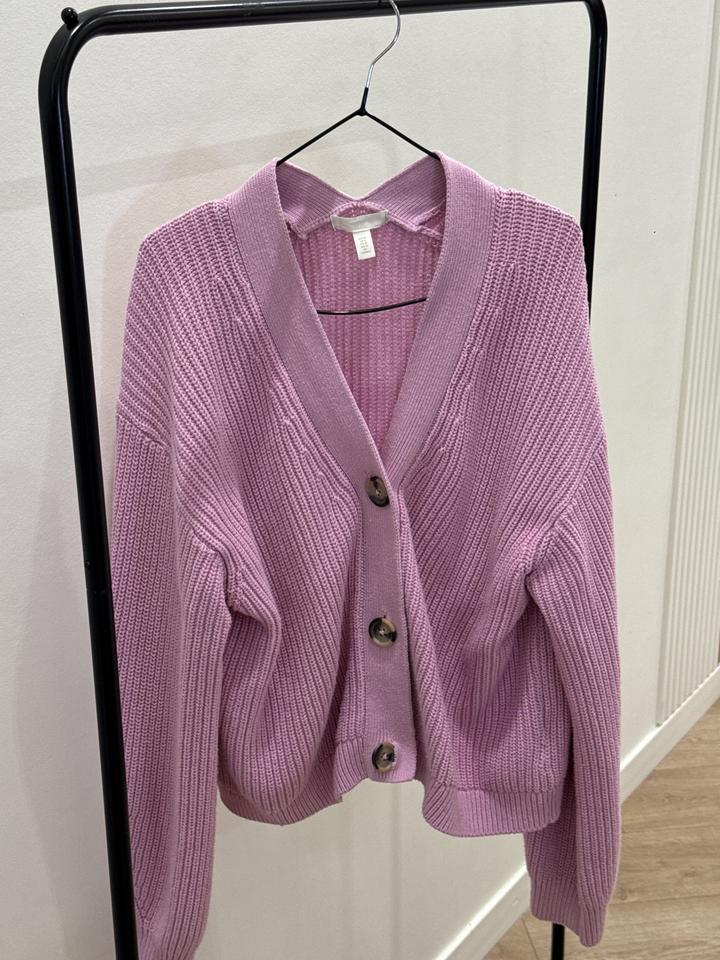 H&M