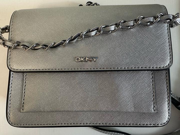 DKNY
