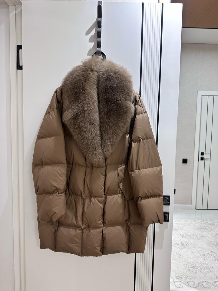 Пуховик Max Mara