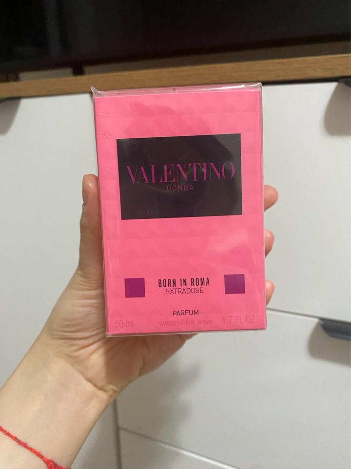 Парфюм Valentino Donna Born In Roma Extradose