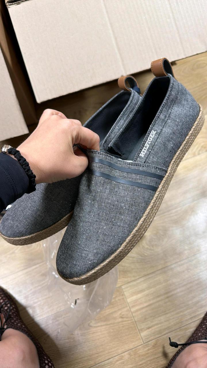 Tommy Hilfiger