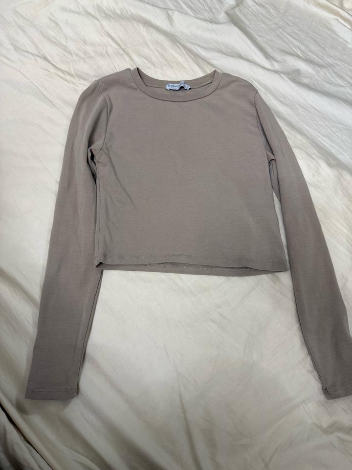 Укороченный лонгслив Stradivarius