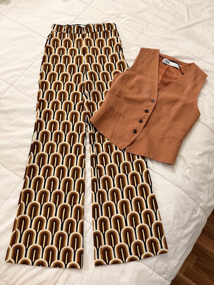 Двойка Zara
