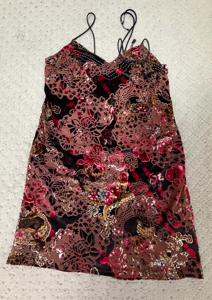 Платье Bershka