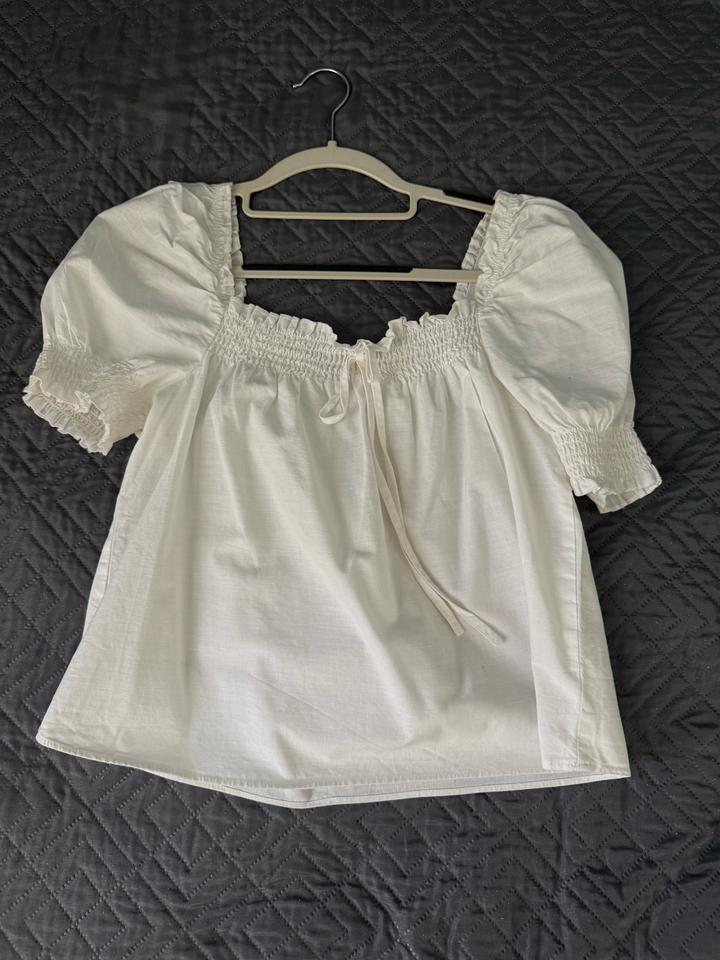 H&M