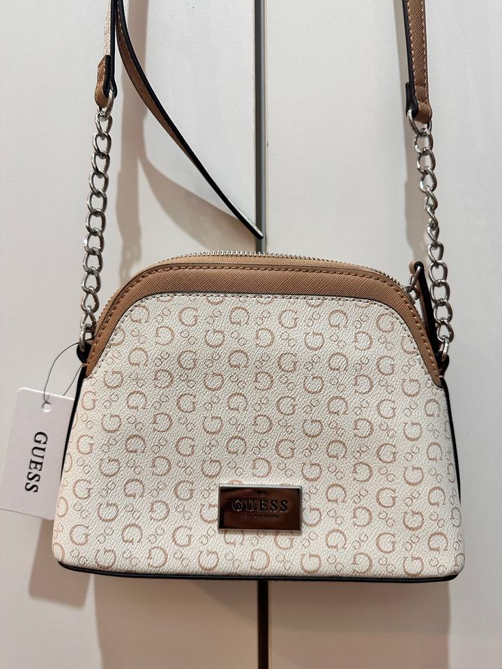 Сумка Guess