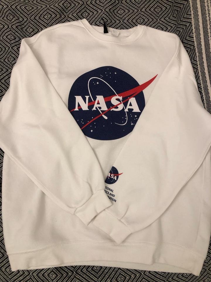 свитшот NASA Divided H&M