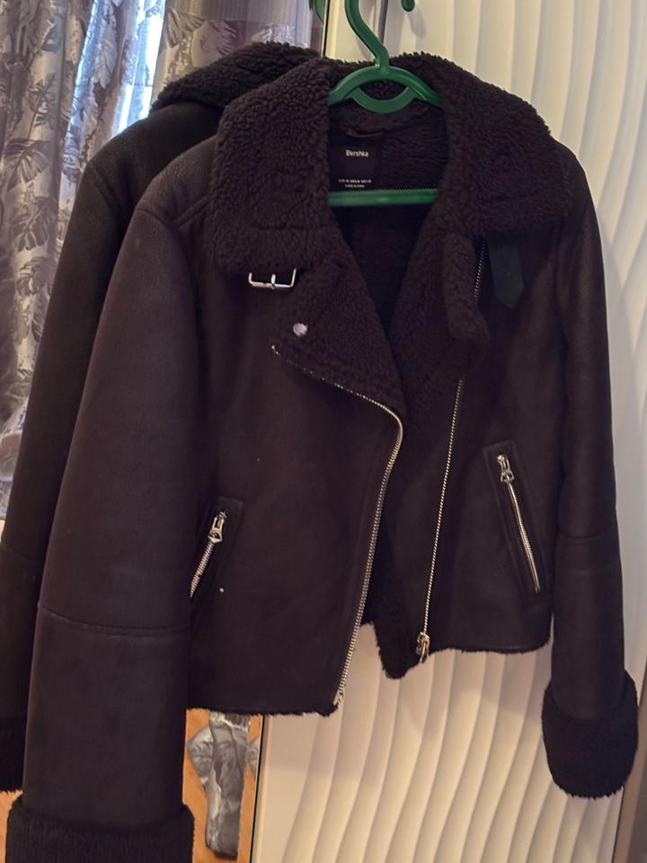 Дубленка Bershka