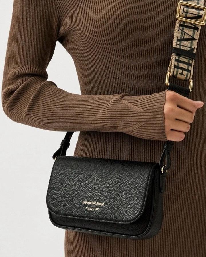 Сумка Emporio Armani