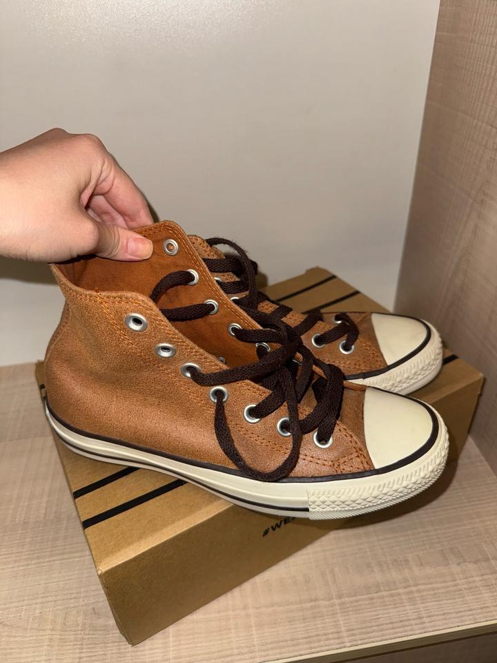 Converse