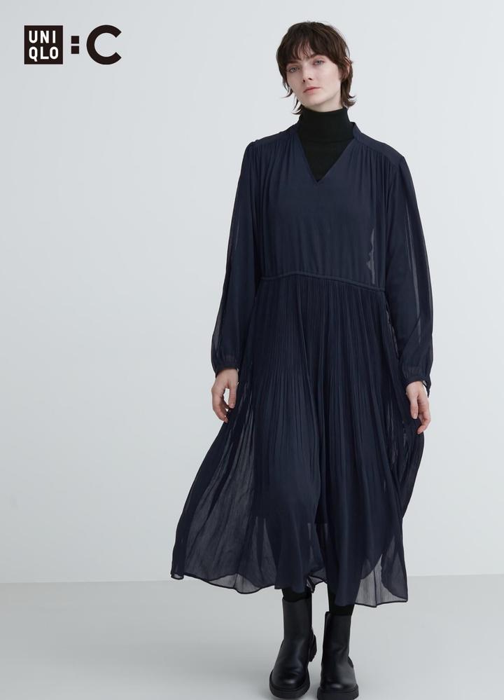 Шифоновое платье Uniqlo , дизайн Клэр Уэйт Келлер (дизайнер Givenchy)