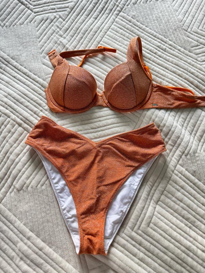 Victoria's Secret