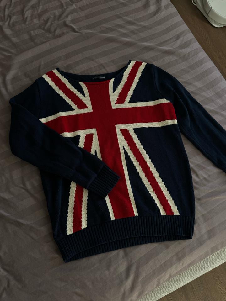 свитер  Brandy Melville с принтом флага Великобритании