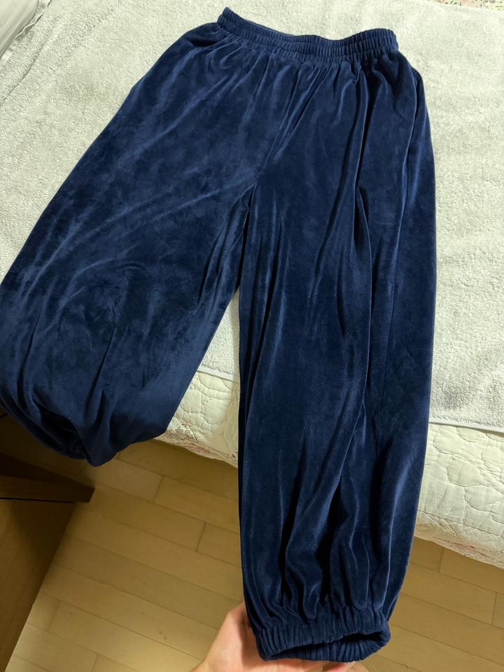 Velvet Алладинкв из велюра