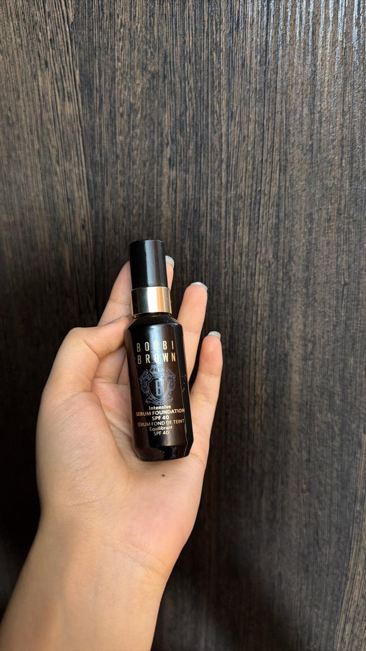 Bobbi Brown