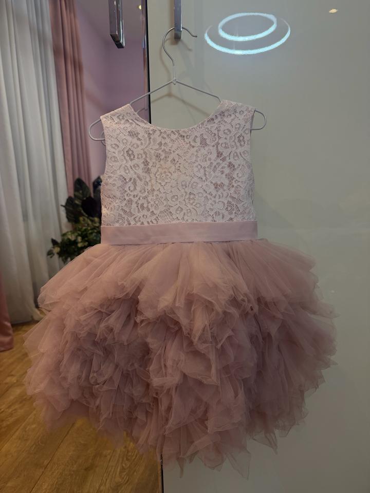 Zara Нарядное детское платье с кружевным верхом и пышной юбкой из фатина