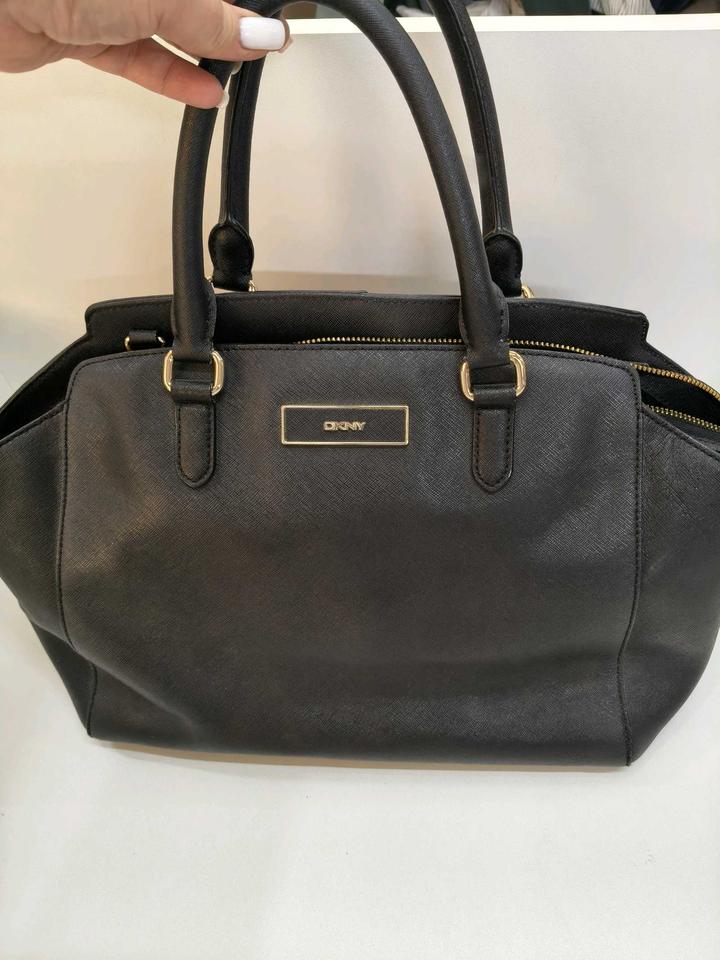 DKNY