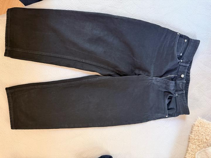 Черные джинсы ZARA