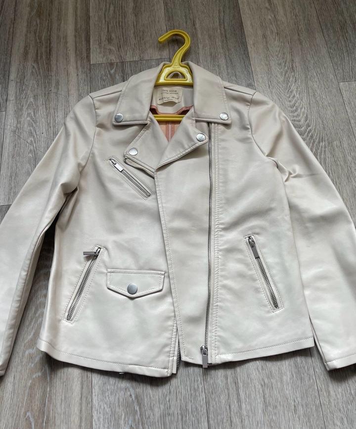 Zara Продам детскую  кожанку