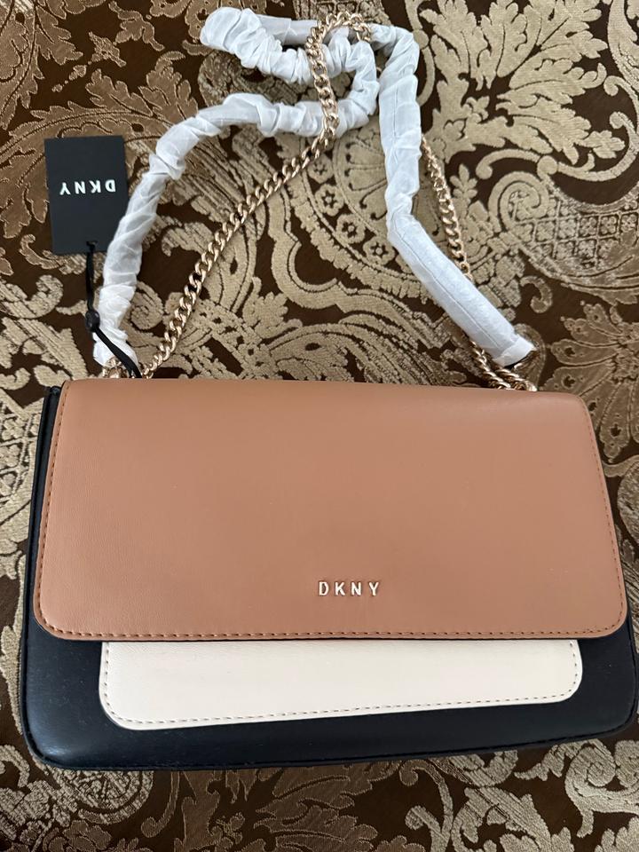 DKNY