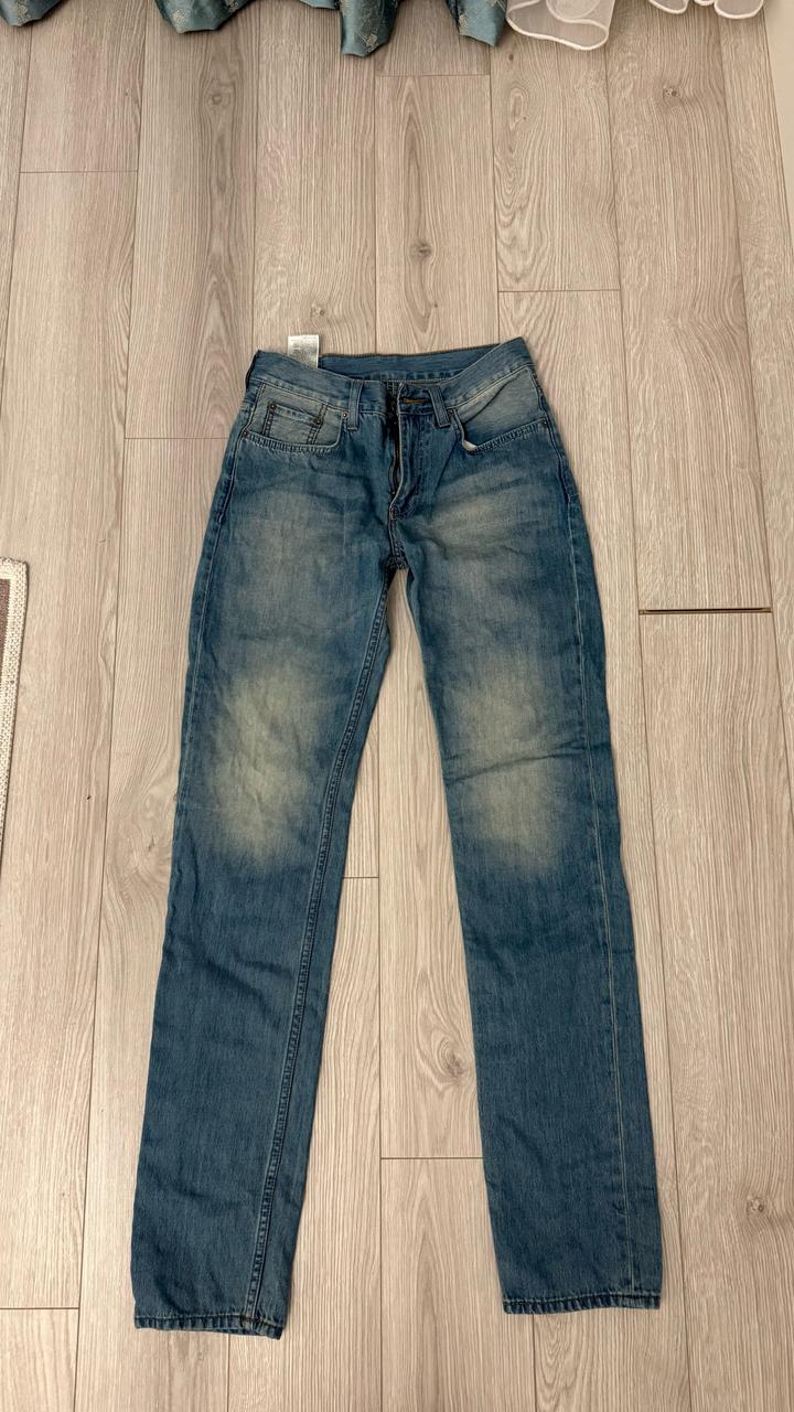 Levi's