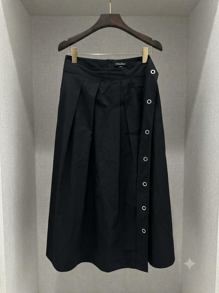Max Mara