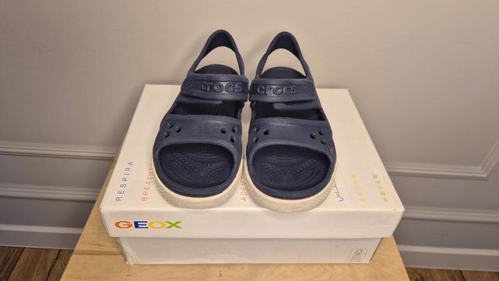 Crocs