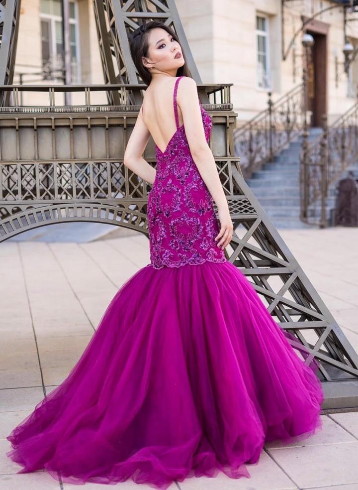 Sherri Hill