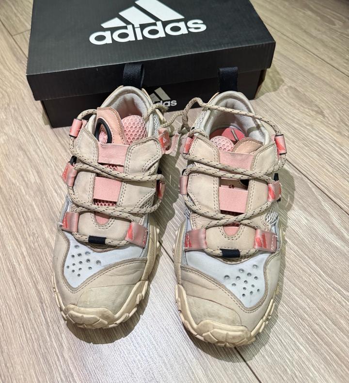 Adidas Кроссовки