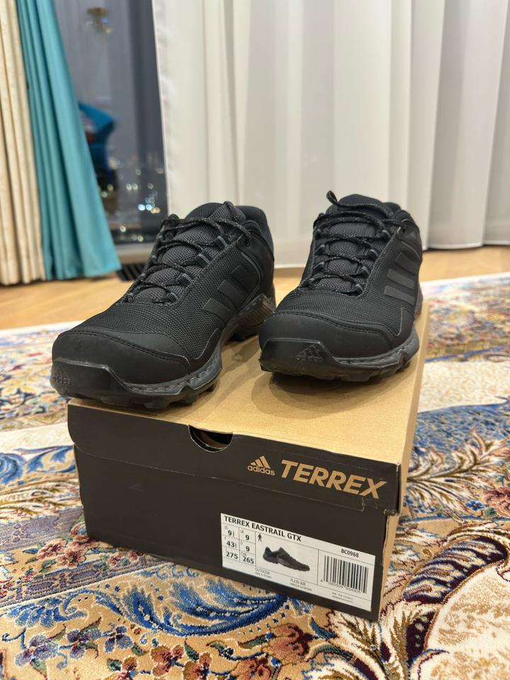 Кроссовки adidas Terrex