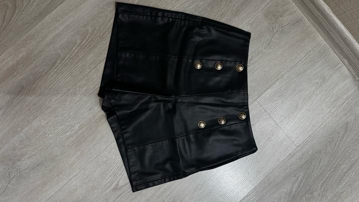 Шорты ZARA