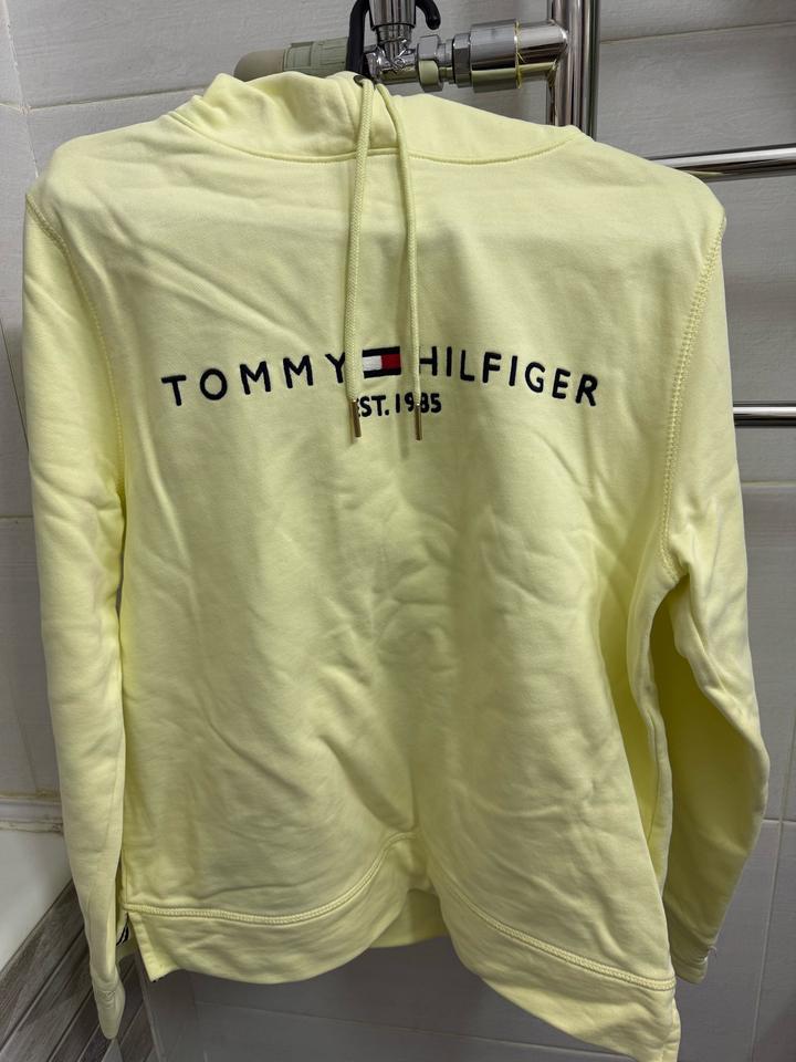 Tommy Hilfiger свитош