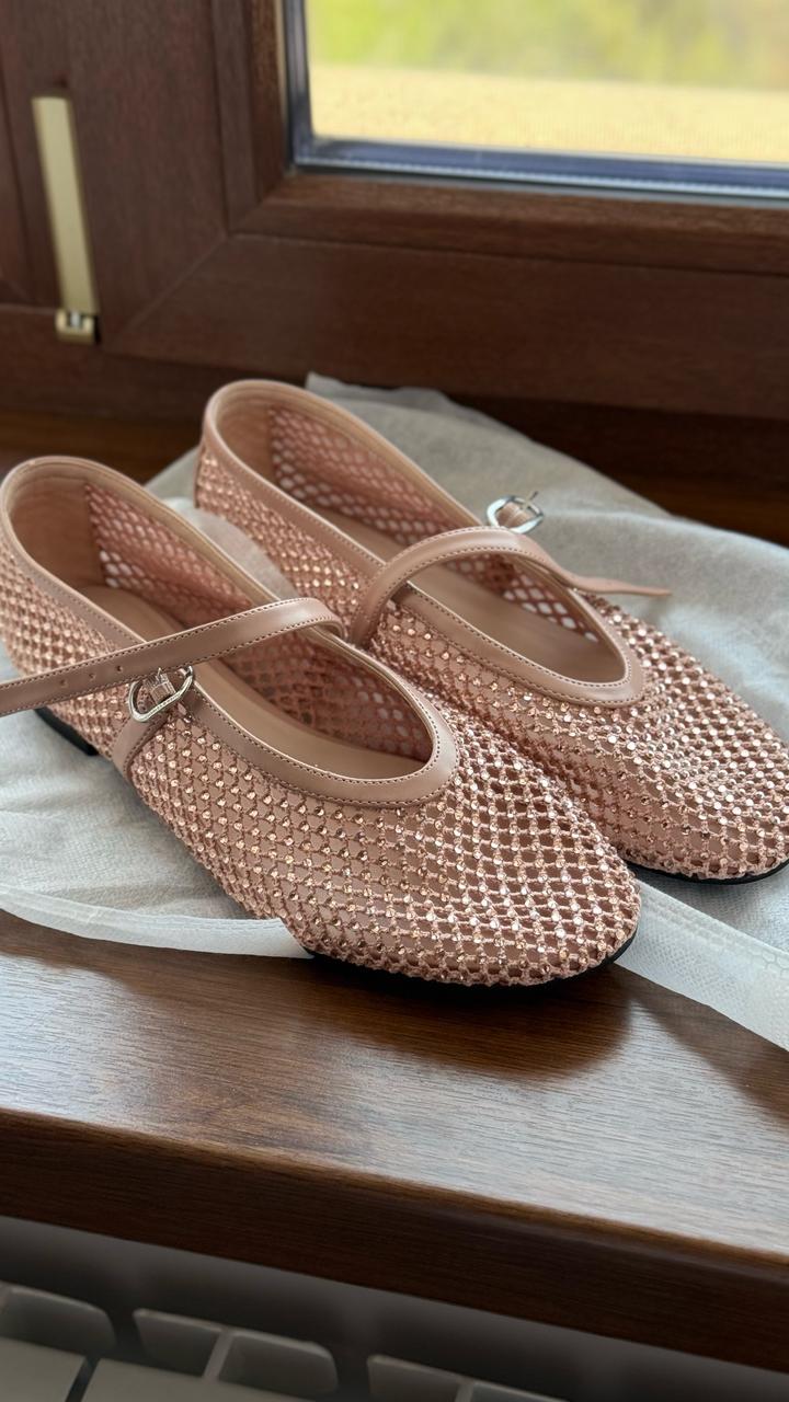 Charles & Keith