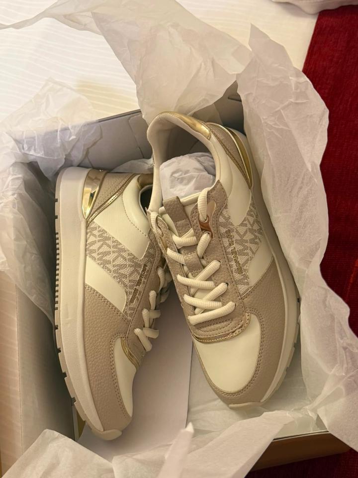 Michael Kors
