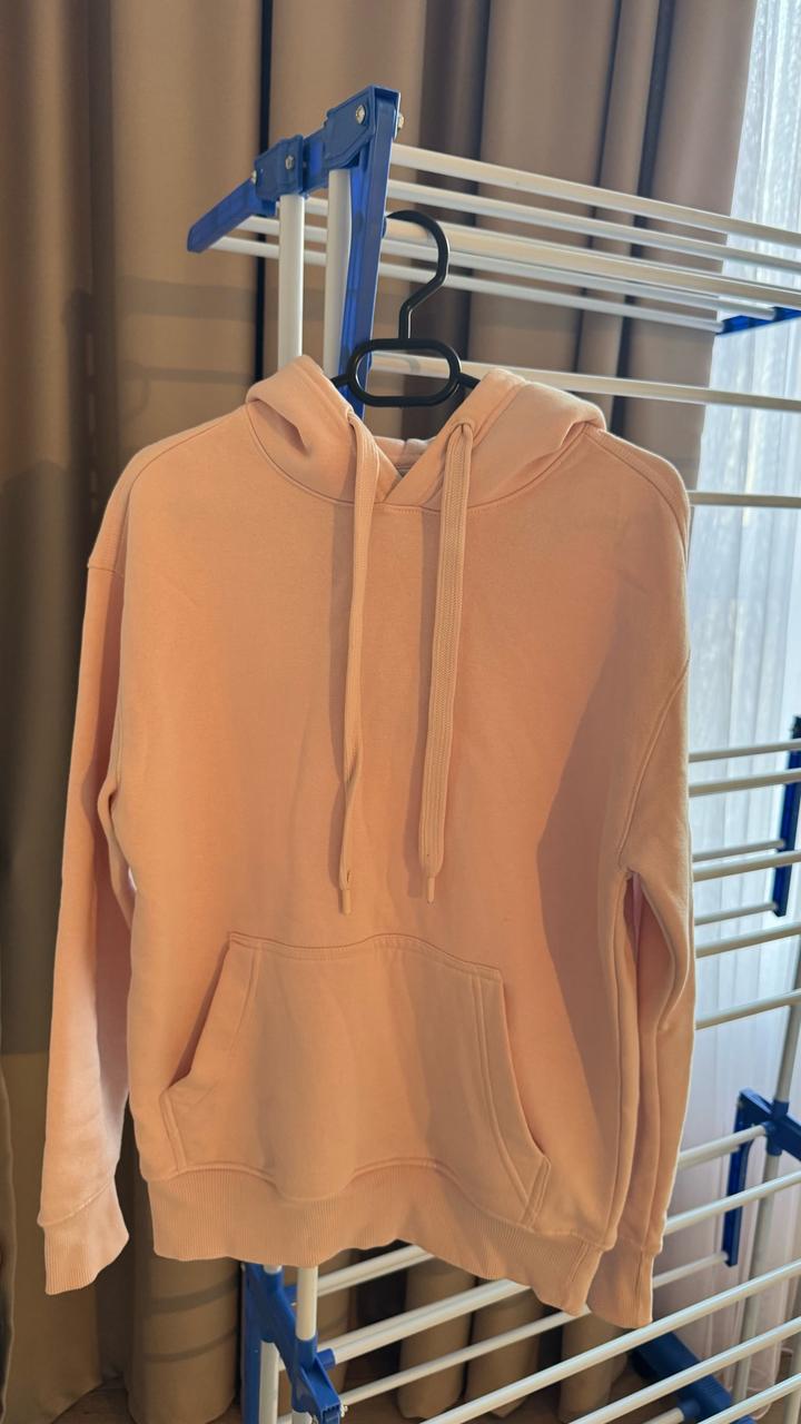 Худи Bershka