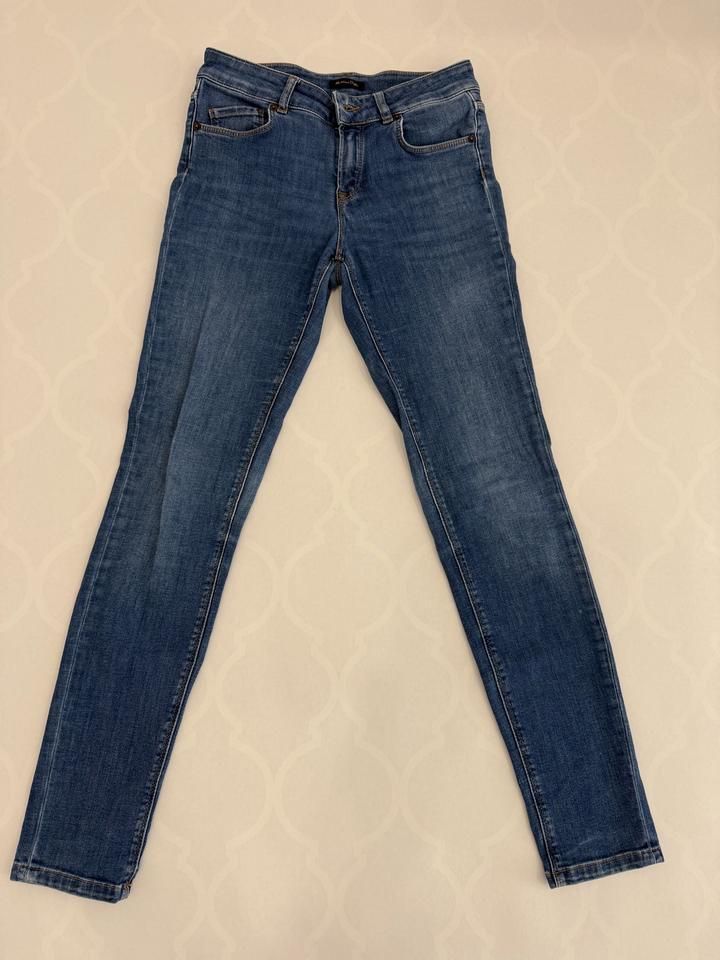 Джинсы Massimo Dutti