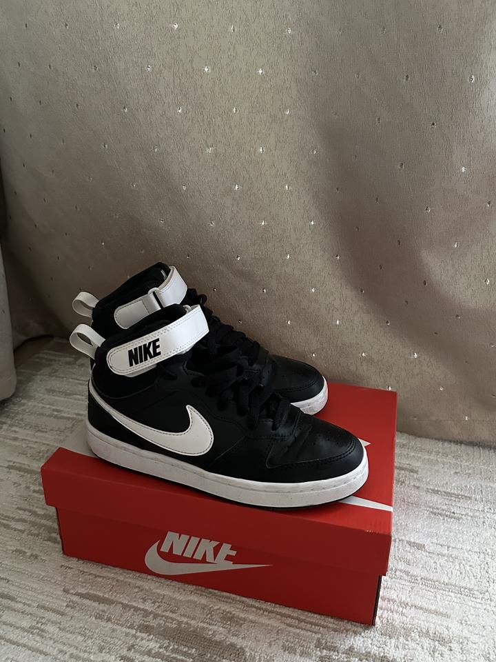 Nike