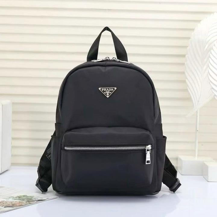 Рюкзак Prada