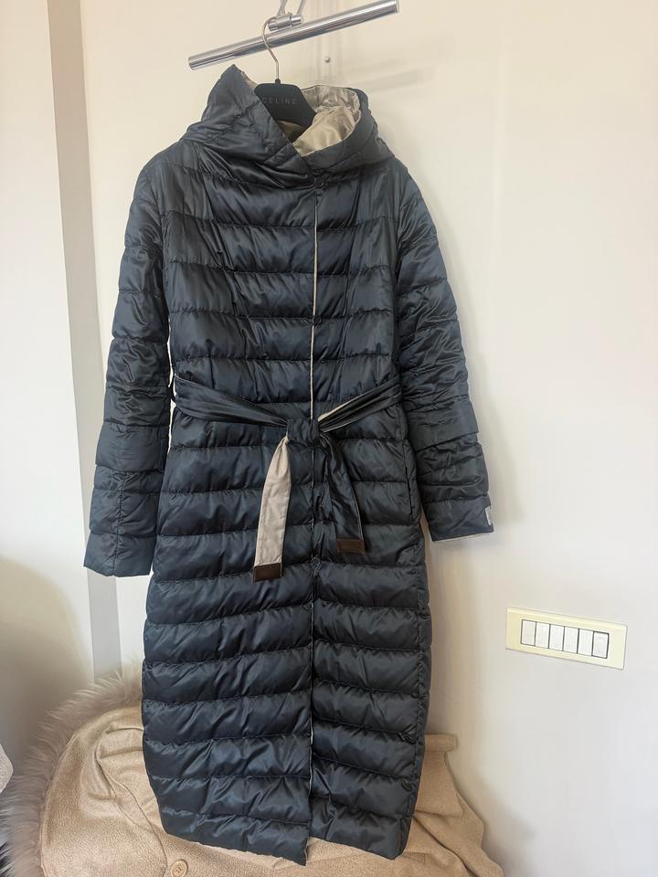 Max Mara Стеганый пуховик  Макс Мара , с поясом, размер М,