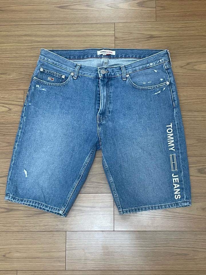 Tommy Jeans