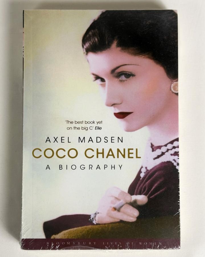 Coco Chanel: A Biography