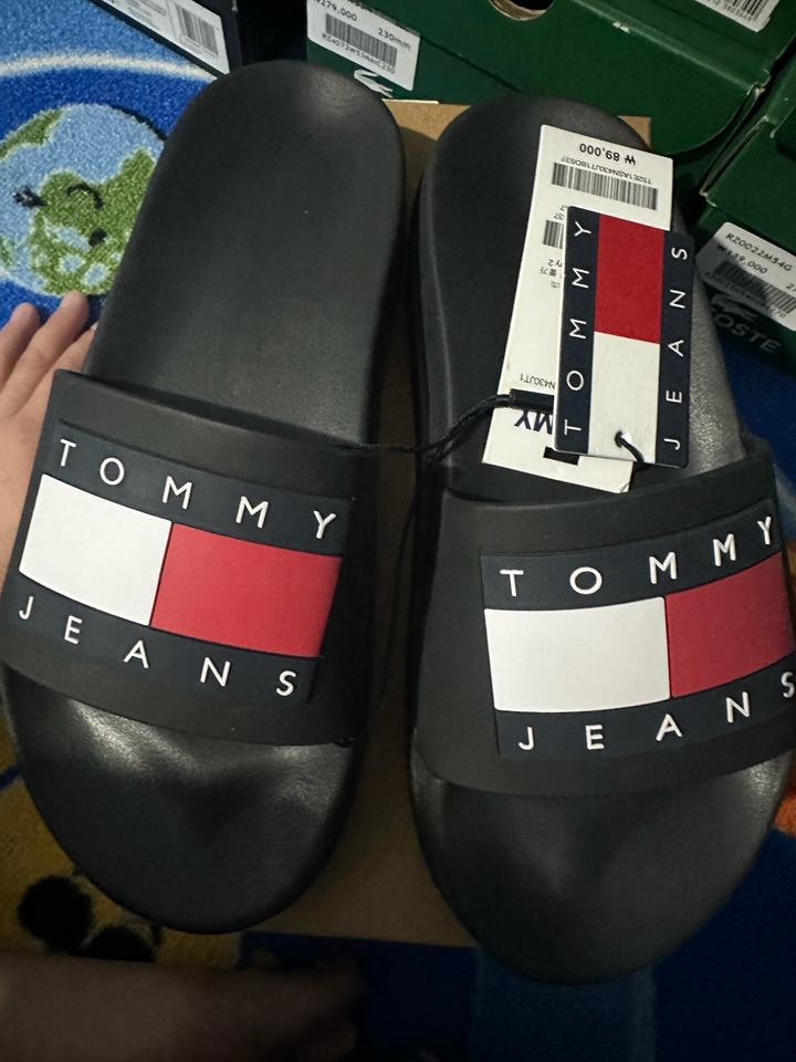 Tommy Hilfiger Tommy
