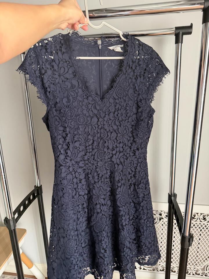 H&M Кружевное платье