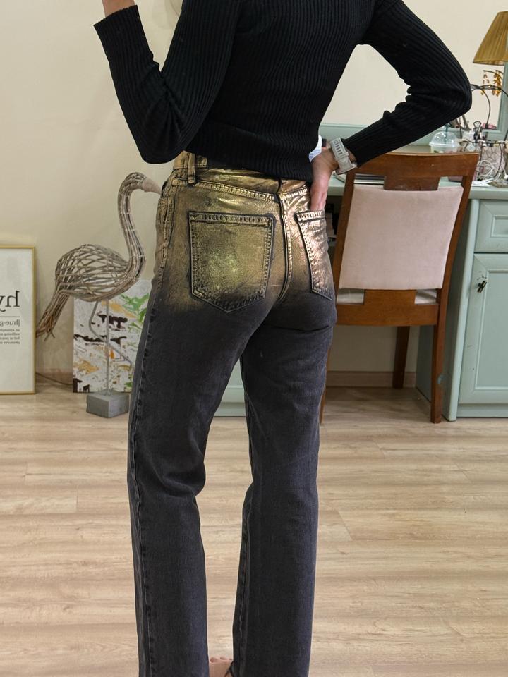 Джинсы Zara