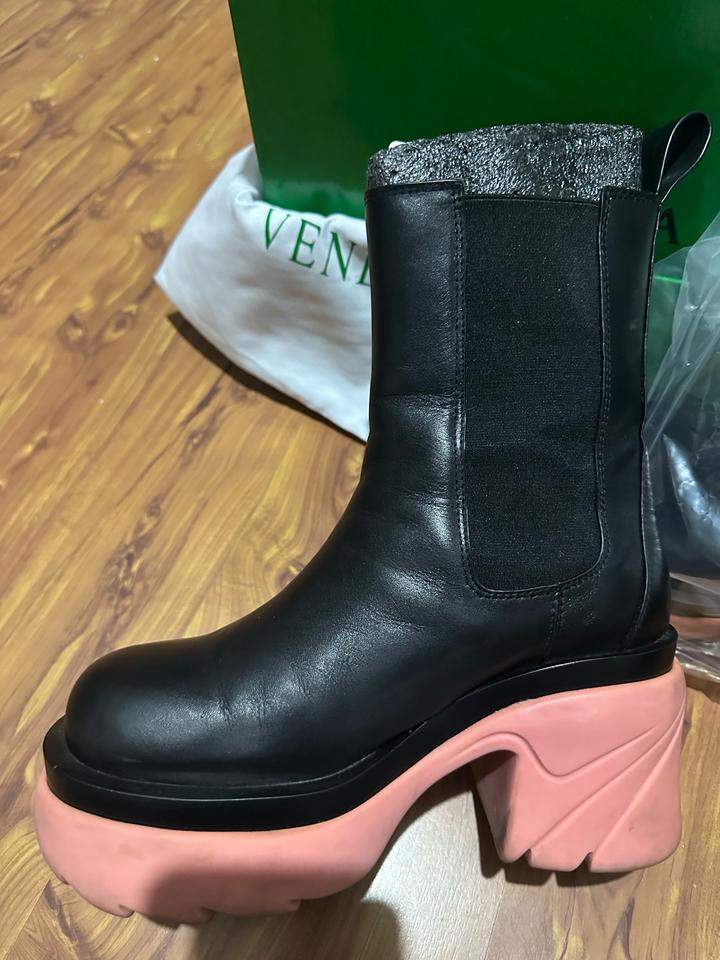 Bottega Veneta