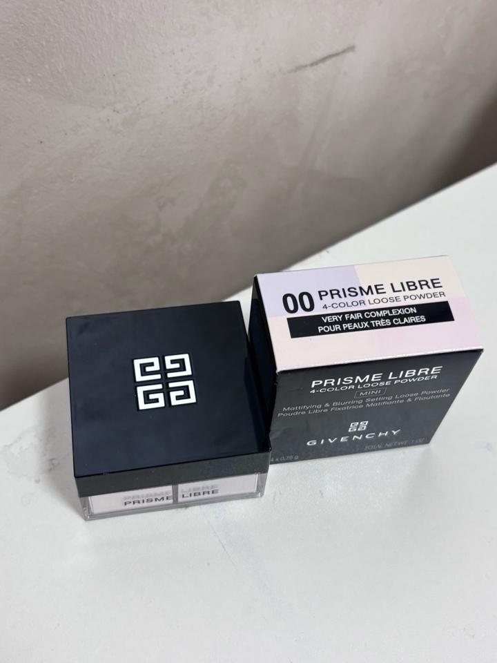Givenchy Prisme Libre рассыпчатая пудра мини