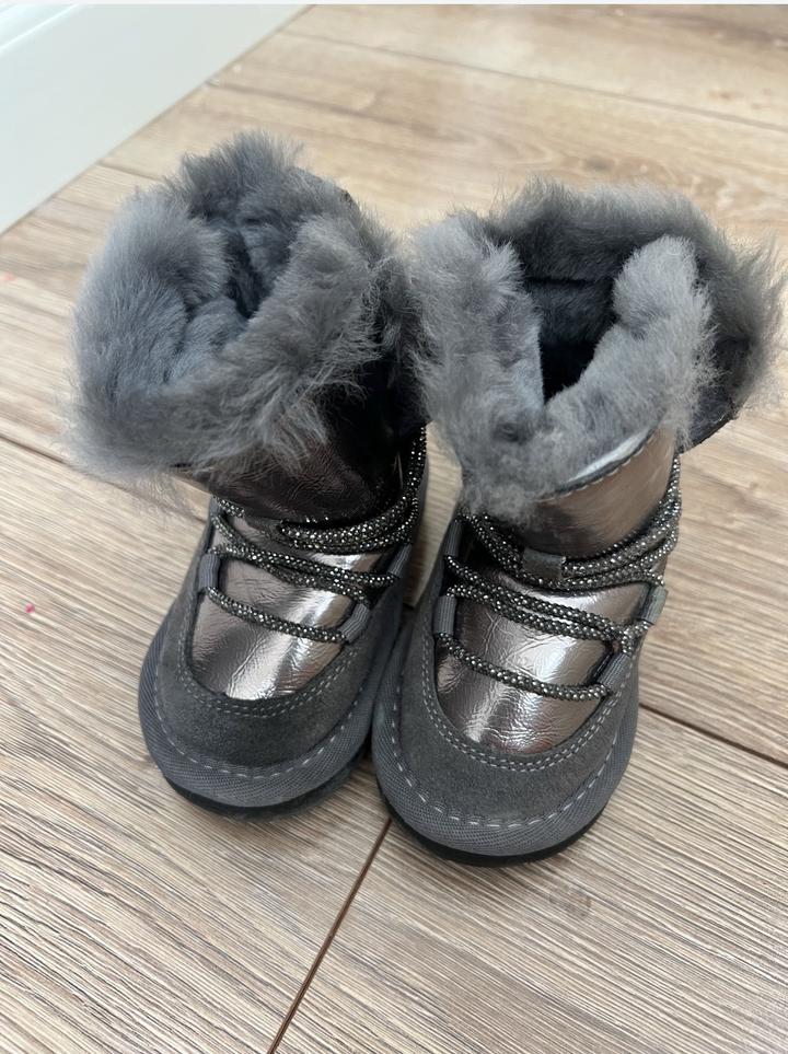 Детские зимние ботинки
