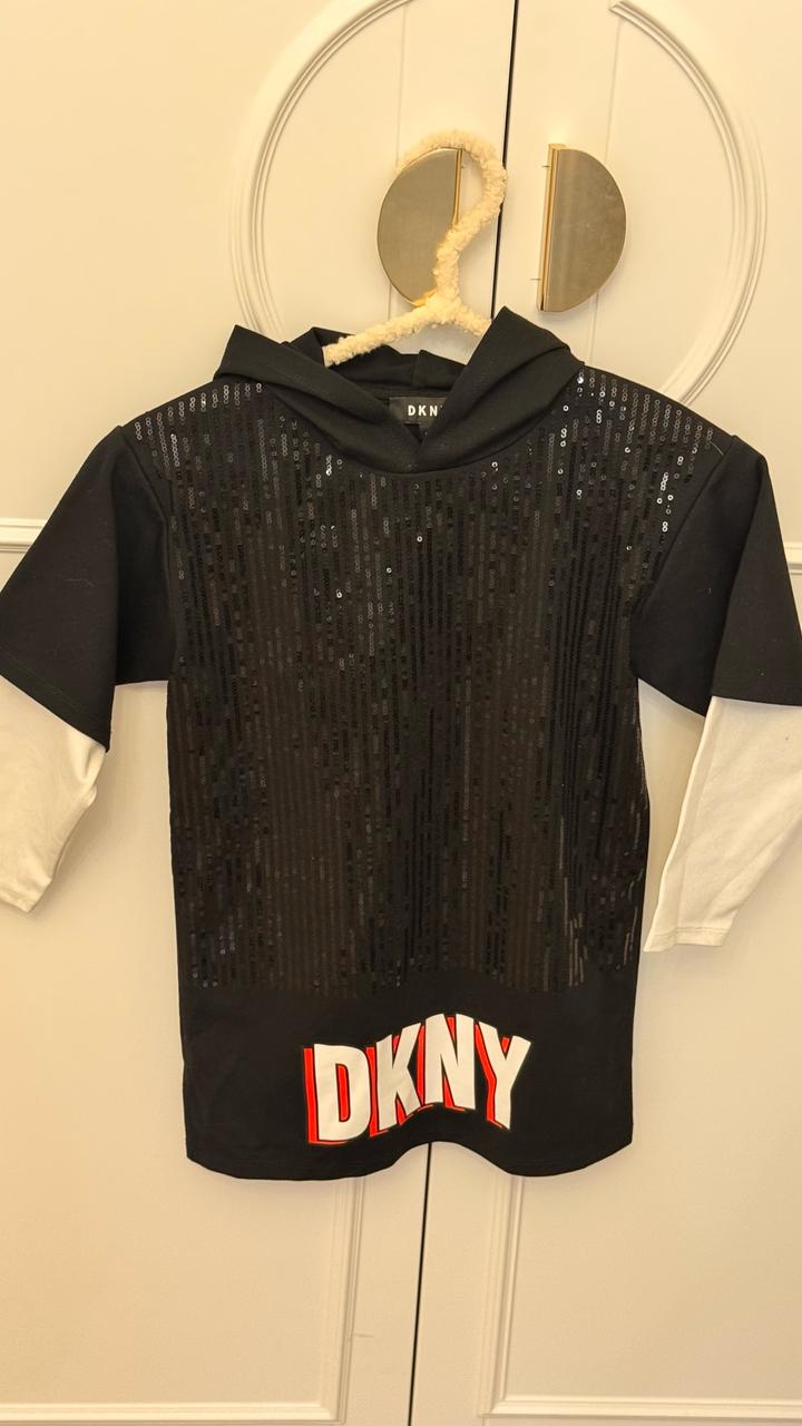 DKNY Платье